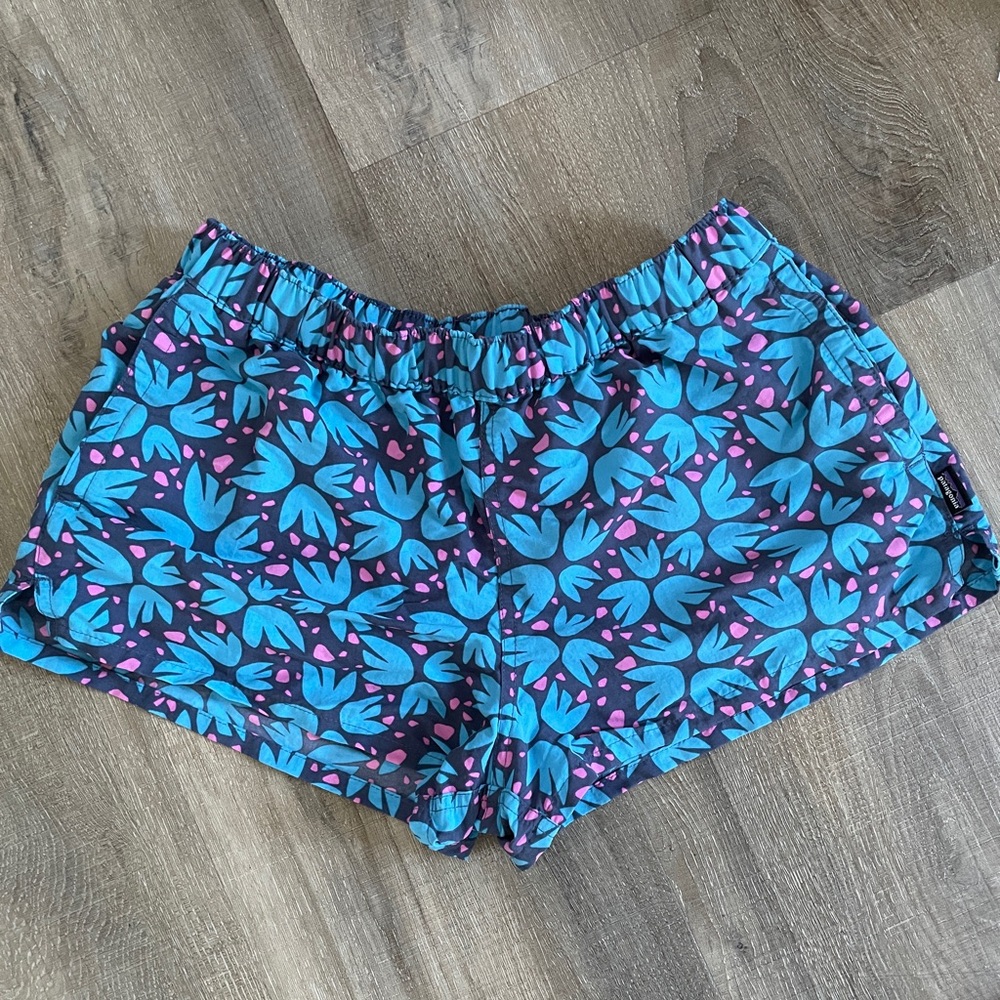Patagonia Women’s Barely Baggies 2.5”